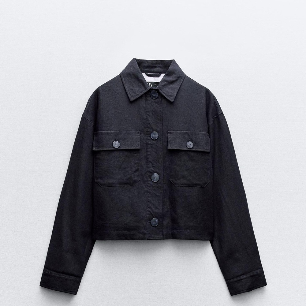 Zara. Linen blend short jacket. Size Large.